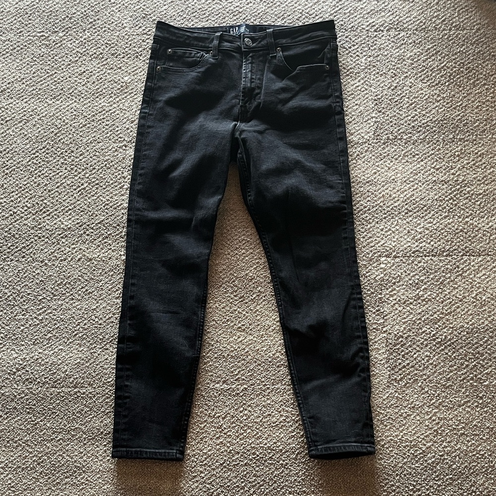 GAP Women's Black Skinny Jeans
